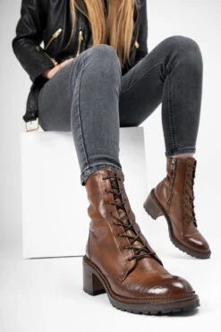 REGENT Caramel-brown Lace Up Boots. -Untamedstreet Shop 11318