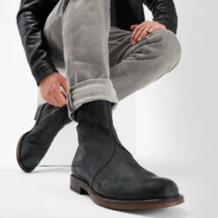 EYTON Matte-black Laceless Ankle Boots. -Untamedstreet Shop 242684 SQ1