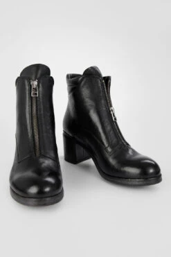 MADISON Urban-black Front-zip Boots. -Untamedstreet Shop 7931 65a88cd5 7841 4105 a6cf bb9c09f7aa51