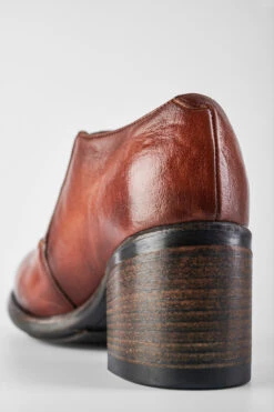 RILEY Rich-tan Lace Up Shoes. -Untamedstreet Shop 8628