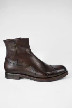 ASTON EDGE Cigar-brown Laceless Ankle Boots.