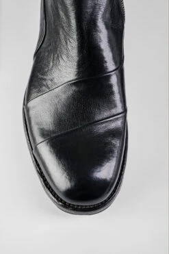 ASTON EDGE Urban-black Laceless Ankle Boots. -Untamedstreet Shop ASTON EDGE men boots ankle laceless black luxury buffalo leather distressed made in italy8868