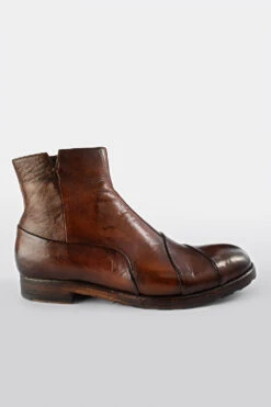 ASTON EDGE Cognac Laceless Ankle Boots.