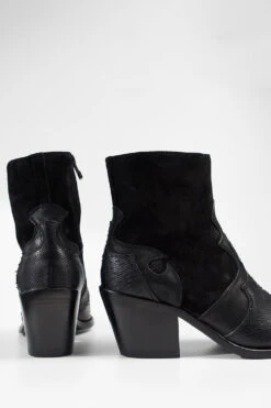 AUSTIN Black Textured Texan Boots. 26 AUSTIN Black Textured Texan Boots. -Untamedstreet Shop AUSTIN black textured texan leather ankle boots W2405754