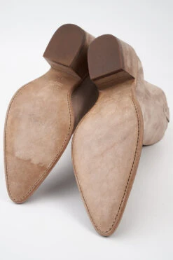 AUSTIN Misty-beige Suede Texan Boots. -Untamedstreet Shop AUSTINmisty beigesuedetexanboots. white blush leather luxury untamedstreet madeinitalySS14 03154