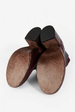 BERKELEY Terra-brown Ankle Boots. 19 BERKELEY Terra-brown Ankle Boots. -Untamedstreet Shop BERKELEY women boots zipped brown red luxury buffalo leather distressed made in italy8038