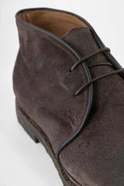 BROMPTON Java-brown Suede Chukka Boots. -Untamedstreet Shop BROMPTON men boots chukka java brown luxury suede leather distressed made in italyCapture0202