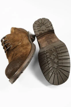 BURTON Rust-brown Suede Derby Shoes. -Untamedstreet Shop BURTON rust brown suede derby shoes W2405634 1