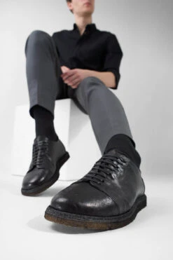 BYRON Rugged-black Lightweight Derby Shoes. -Untamedstreet Shop BYRON rugged black lightweight derby shoes LF SS25 03977