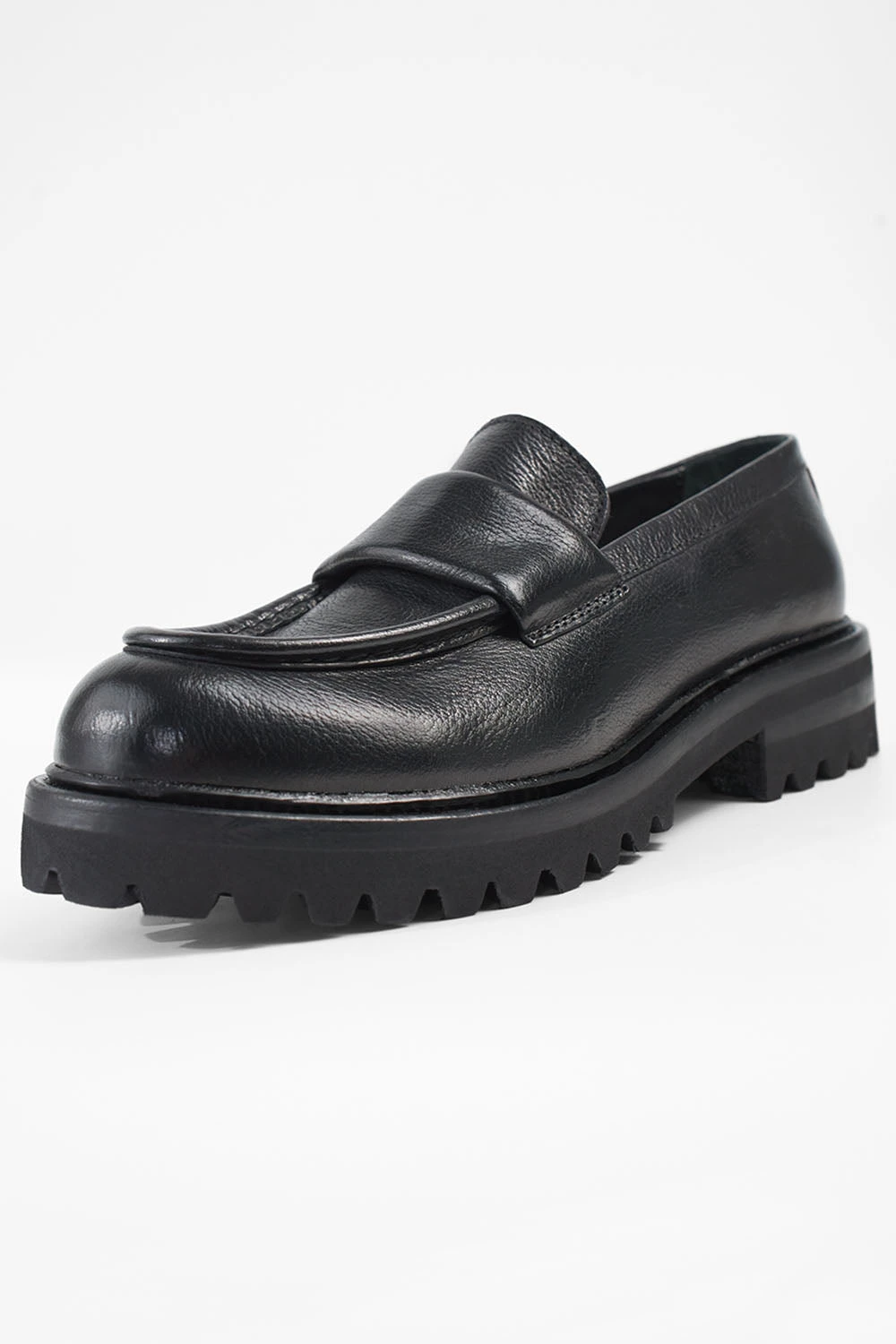 CAMDEN Jet-black Slip On Shoes. 11 CAMDEN Jet-black Slip On Shoes. - Image 11