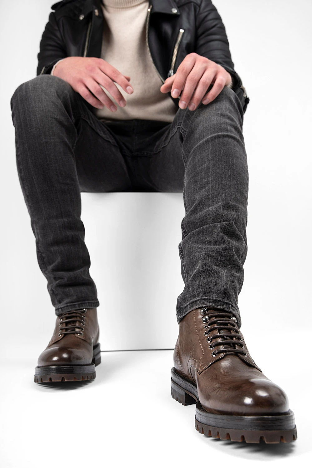 CAMDEN Tobacco-brown Hiking Boots. 5 CAMDEN Tobacco-brown Hiking Boots. - Image 5