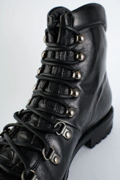 CAMDEN Tar-black Combat Boots. -Untamedstreet Shop CAMDEN men combat boots black luxury calf leather stonewashed made in italyIMG 03182 1