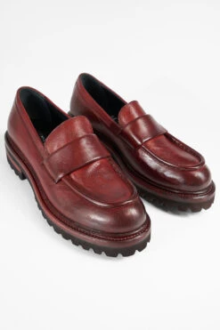 CAMDEN Red-berry Slip On Shoes. -Untamedstreet Shop CAMDEN red berry slip on shoes W2405580