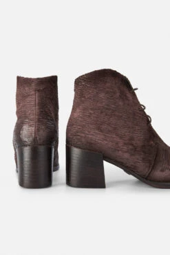CAROE Coffee-brown Carved Leather Lace Up Boots. -Untamedstreet Shop CAROE women boots mid heel lace up brown luxury calf leather distressed made in italy7231