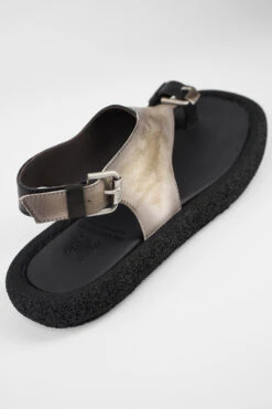 DEVON Off-white Metallic Lightweight Sandals. -Untamedstreet Shop DEVON off white metallic lightweight sandals MACRO W 00163