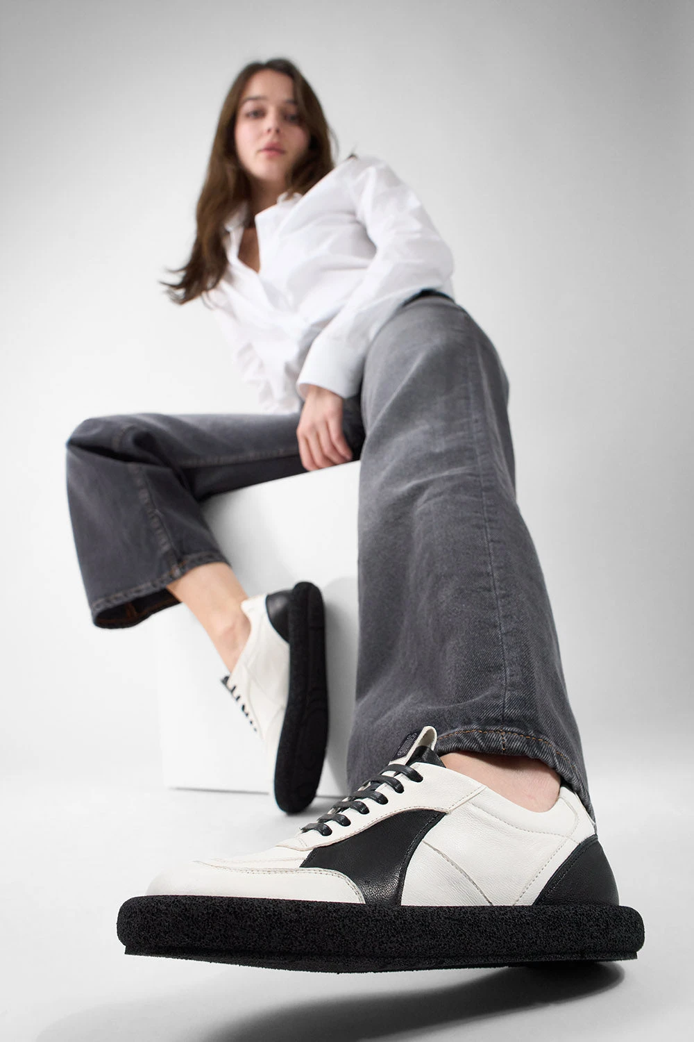 DEVON White-moon Lightweight Sneakers. 4 DEVON White-moon Lightweight Sneakers. - Image 4