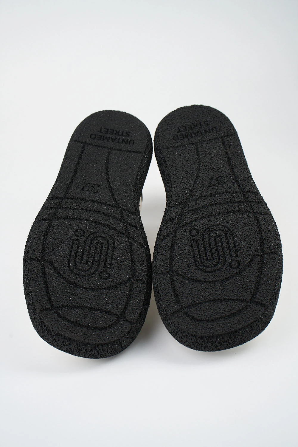 DEVON White-moon Lightweight Sneakers. 9 DEVON White-moon Lightweight Sneakers. - Image 9