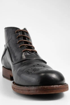 EYTON Imperial-black Chukka Boots. 24 EYTON Imperial-black Chukka Boots. -Untamedstreet Shop EYTON men chukka boots black luxury leather distressed made in italyCapture0034 5