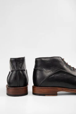 EYTON Imperial-black Chukka Boots. 25 EYTON Imperial-black Chukka Boots. -Untamedstreet Shop EYTON men chukka boots black luxury leather distressed made in italyCapture0174
