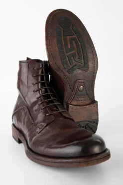 EYTON Dark-cocoa Military Boots. -Untamedstreet Shop EYTON men lace up military boots brown luxury leather distressed made in italyMID TILTED 0054