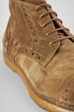 HAMPTON Desert-brown Suede Brogue Chukka Boots. -Untamedstreet Shop HAMPTON men boots chukka brogue light brown luxury suede leather distressed made in italy8763