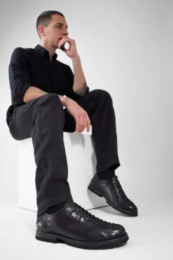 HARVEY Rugged-black Tip-laced Shoes. -Untamedstreet Shop HARVEY urban black tip laced shoes LF SS25 01681