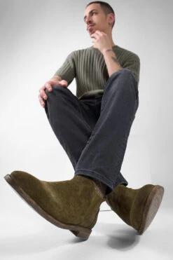 HAVEN Hunter-green Suede Low Chelsea Boots. -Untamedstreet Shop HAVEN hunter green suede low chelsea boots LF SS25 00645