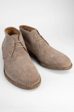 HAVEN Sandstone Suede Chukka Boots. -Untamedstreet Shop HAVEN men chukka boots sandstone brown luxury suede leather made in italyFRONT 0028 6