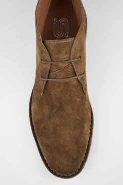 HAVEN Barley-brown Suede Chukka Boots. 29 HAVEN Barley-brown Suede Chukka Boots. -Untamedstreet Shop HAVENbarley brownsuedechukkabootMACRO 09284