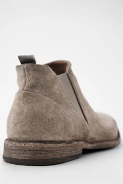 HAVEN Linen-grey Suede Low Chelsea Boots. -Untamedstreet Shop HAVENlinen greylowchelseaboots. grey sand leather distressed untamedstreet madeinitalySS14 03359