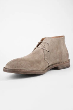 HAVEN Linen-grey Suede Chukka Boots. -Untamedstreet Shop HAVENlinen greysuedechukkabootMACRO 09362