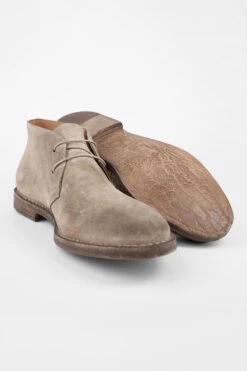 HAVEN Linen-grey Suede Chukka Boots. -Untamedstreet Shop HAVENlinen greysuedechukkabootMID 08243