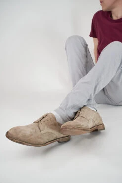 HAVEN Linen-grey Suede Derby Shoes. -Untamedstreet Shop HAVENlinen greysuedederbyshoes. grey sand leather distressed untamedstreet madeinitalyLF SS24 04442