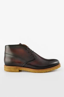 KINGSLEY Chestnut Patina Chukka Boots.