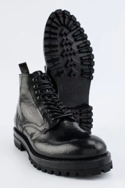 CAMDEN Tar-black Hiking Boots. -Untamedstreet Shop IMG 02411CAMDENtar blackhikingboots