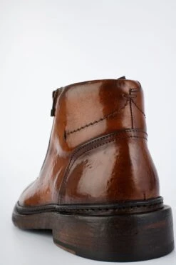 YORK Cognac Welted Chukka Boots. -Untamedstreet Shop IMG 03014 58588173 cbbb 4b32 88bf 12bc2579cd28