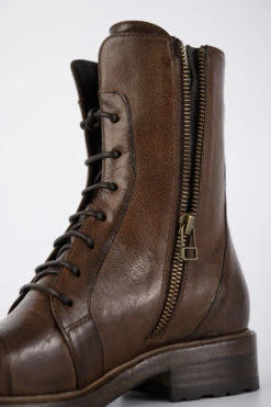 AVERY Powder-chocolate Lace Up Boots. -Untamedstreet Shop IMG 03702