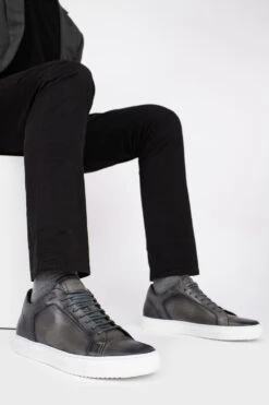 SOHO Aluminium-grey Patina Sneakers. -Untamedstreet Shop IMG 04363