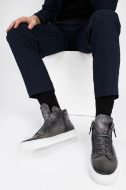 SOHO Aluminium-grey Patina High Sneakers. -Untamedstreet Shop IMG 04529