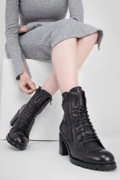 BERKELEY TX Stormy-grey Combat Boots. 20 BERKELEY TX Stormy-grey Combat Boots. -Untamedstreet Shop IMG 05053 85ec2ba5 7374 4ee3 8e5e 3b8baa1d1a71