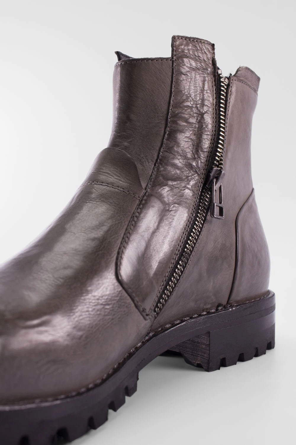 CAMDEN Iron-grey Ankle Boots. 2 CAMDEN Iron-grey Ankle Boots. - Image 2
