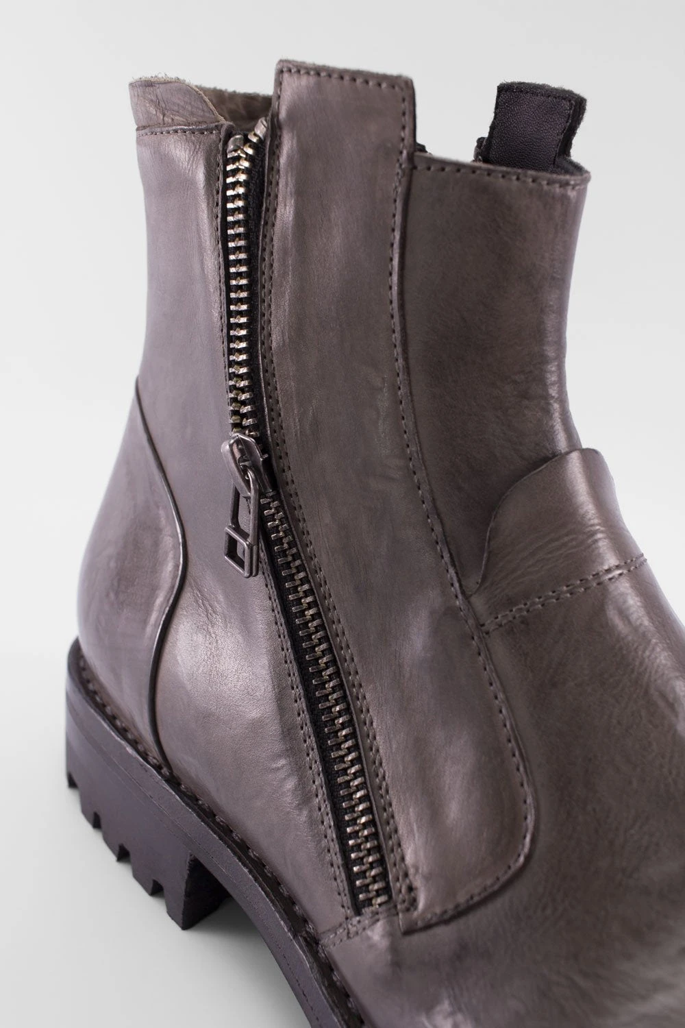 CAMDEN Iron-grey Ankle Boots. 8 CAMDEN Iron-grey Ankle Boots. - Image 8