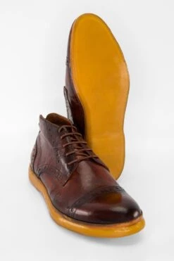 HAMPTON Rich-umber Brogue Chukka Boots. -Untamedstreet Shop IMG 6659 f7a3dcaf 8b51 44ad 9c4b 4212c9ea188e