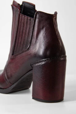 RICHMOND Red-bordeaux Chelsea Boots. -Untamedstreet Shop IMG 9473