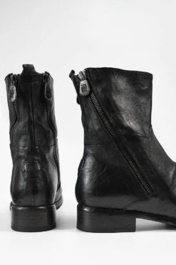 IVES Urban-black Laceless Boots. -Untamedstreet Shop IVES black laceless zipped leather boots W2405763