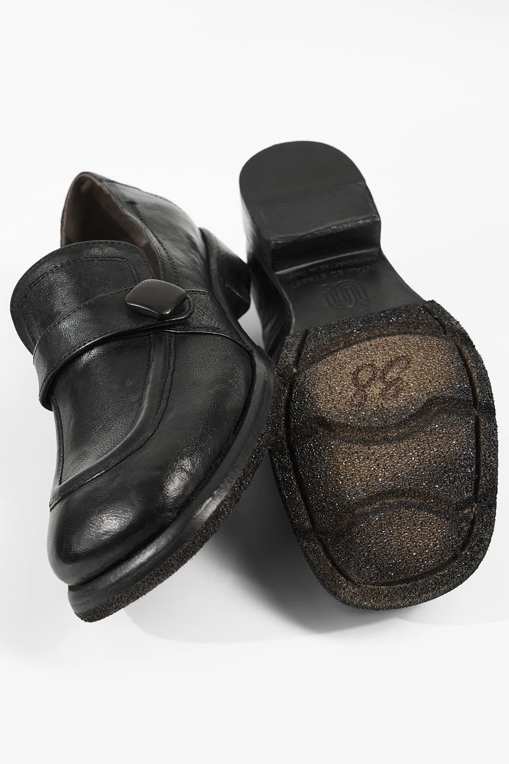 IVES Urban-black Slip On Shoes. 2 IVES Urban-black Slip On Shoes. - Image 2