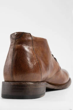 KNIGHTON Tawny-brown Chukka Boots. -Untamedstreet Shop KNIGHTON men low chukka boots tawny brown luxury leather distressed made in italyCapture0073 4