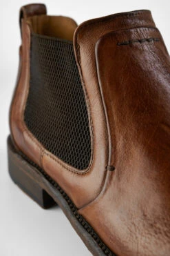KNIGHTON Tawny-brown Low Chelsea Boots. -Untamedstreet Shop KNIGHTON men boots chelsea light cognac brown luxury buffalo leather distressed made in italy8845