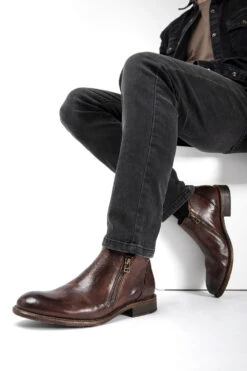 KNIGHTON Noble-brown Double-zip Low Ankle Boots. -Untamedstreet Shop KNIGHTON men boots chukka laceless dark brown luxury buffalo leather distressed made in italy10418 34017da1 18da 41e8 b255 d379a52b3dda