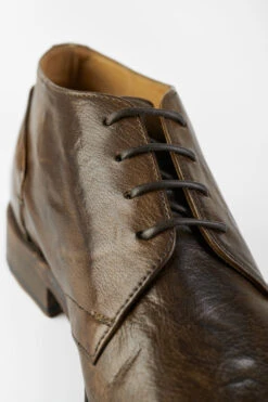 KNIGHTON Moss-green Low Chukka Boots. -Untamedstreet Shop KNIGHTON men boots chukka green brown luxury buffalo leather distressed made in italy8798